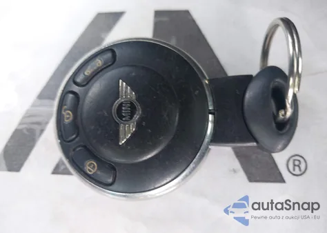 2013 Mini Hardtop Cooper S from USA, damaged, VIN WMWSV3C55DT389447